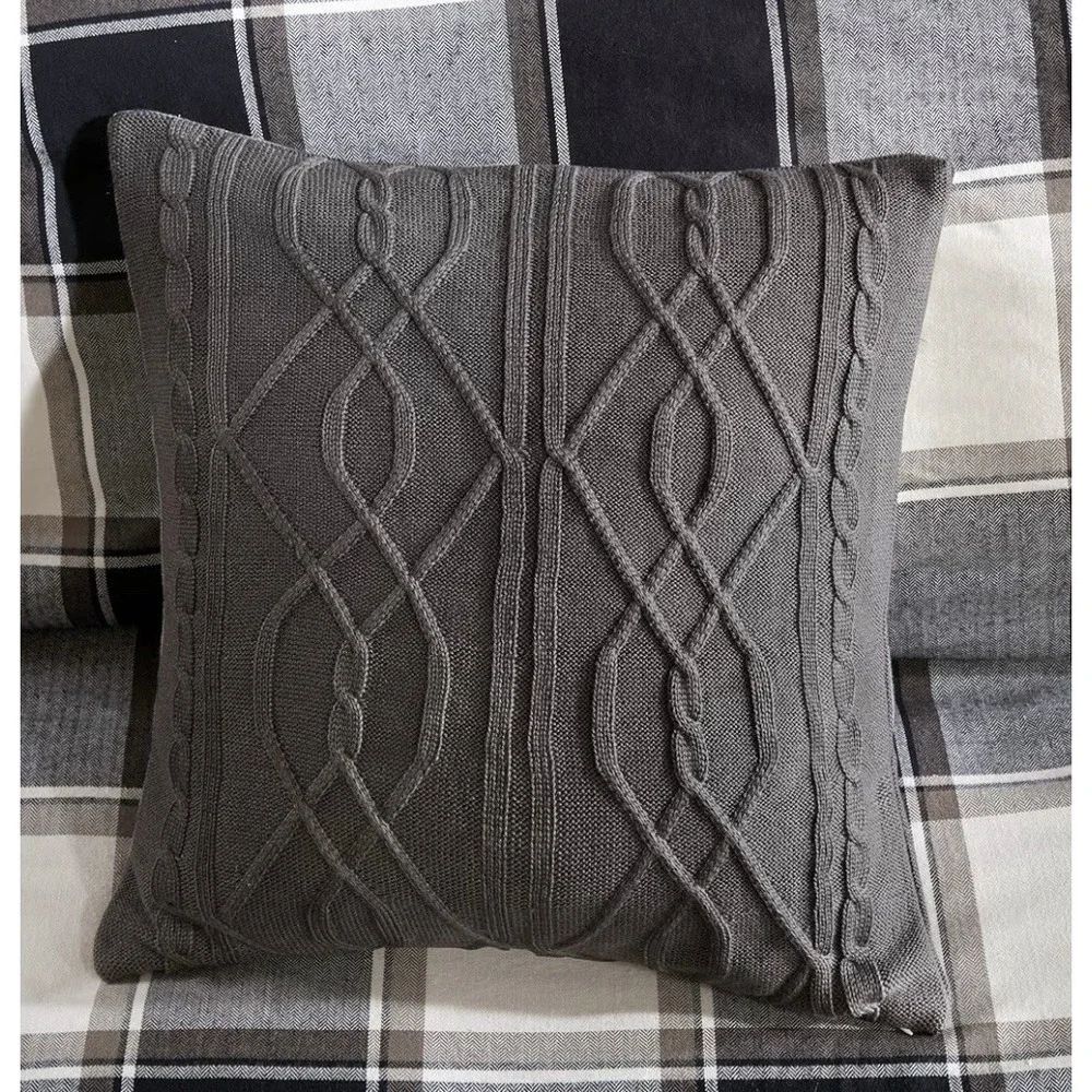 Signature Madison Park‎ Cozy Gray Chunky Sweater Knit Pillow Sham Cover 24x24